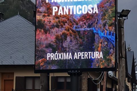 Panticosa estrena una nueva pantalla de LED donde poder promocionar todos sus recursos y eventos